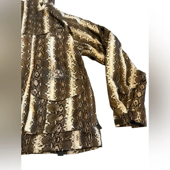 Men’s Burton Ronin 2L Snake Skin Print Snowboard Ski Jacket Size Medium - Picture 6 of 11